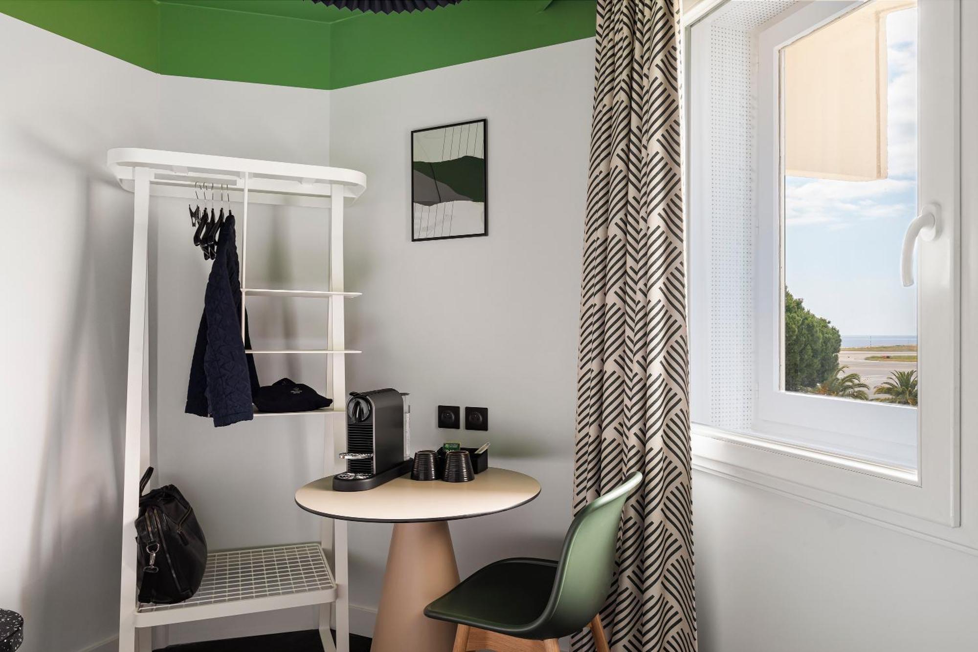 Ibis Aeroport Promenade Des Hotel Nice